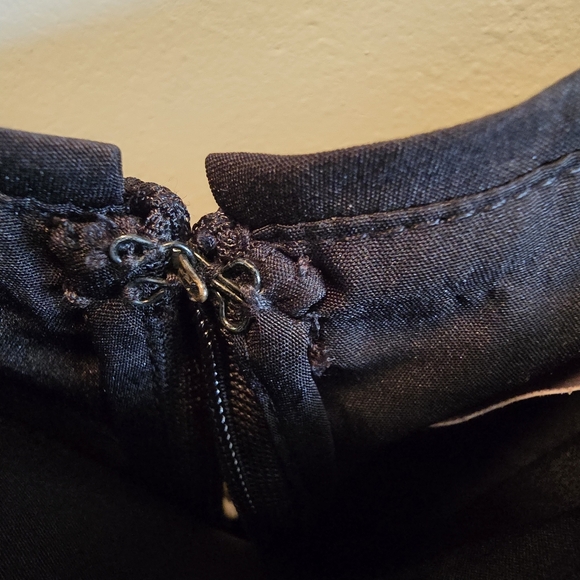 NWOT LOFT Black Floral Chiffon Party Dress 14 - Picture 5 of 6